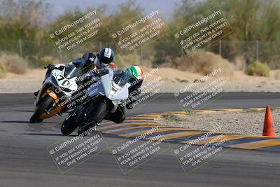 media/Nov-05-2022-SoCal Trackdays (Sat) [[f8d9b725ab]]/Turn 2 (1120am)/